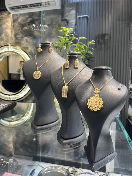 طلا فروشی آس مکث(آریا فروز)