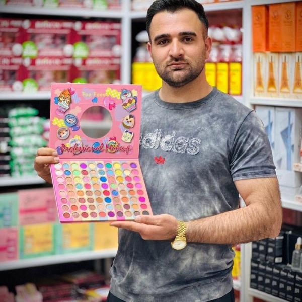 آرایشی بهداشتی دلارا